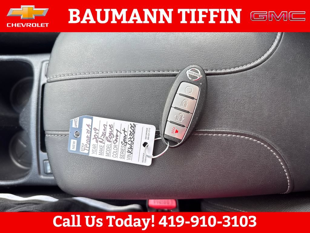Used 2019 Nissan Rogue Sport SV w/ Technology Package FWD image 23