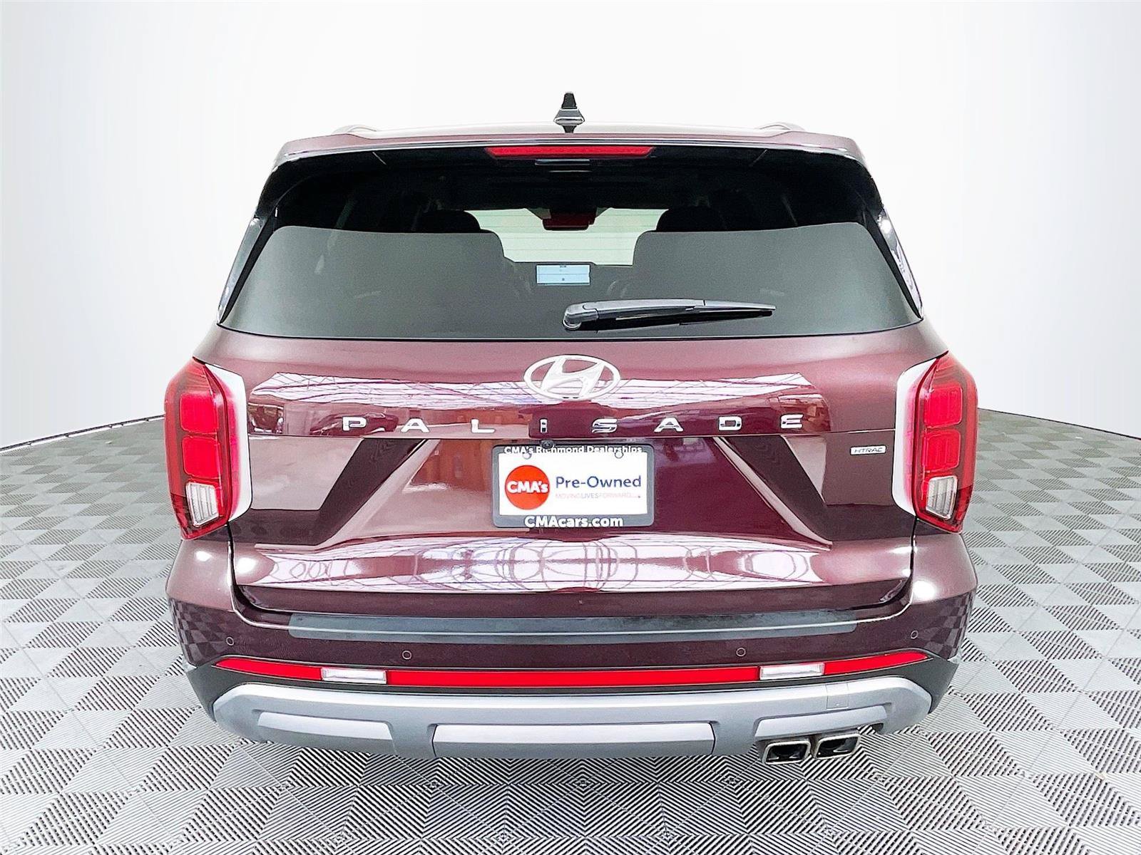 Certified 2023 Hyundai Palisade Limited w/ Cargo Package AWD/4WD image 9