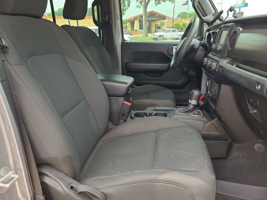Used 2020 Jeep Wrangler Unlimited Sport AWD/4WD image 29