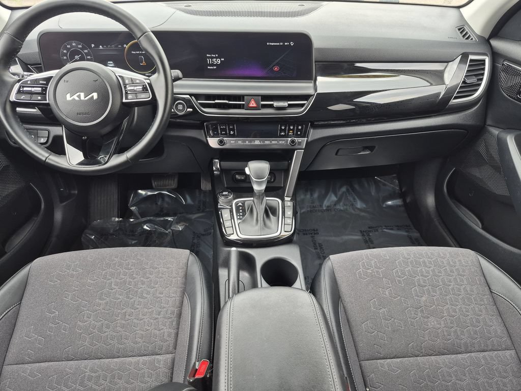 Used 2024 Kia Seltos S AWD/4WD image 14