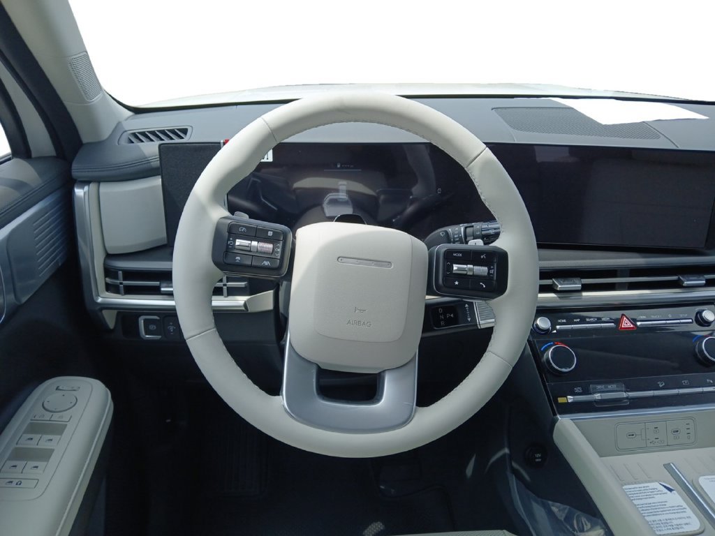 New 2027 Hyundai Santa Fe SEL FWD image 13