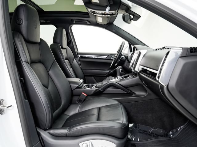 Certified 2018 Porsche Cayenne Platinum Edition AWD/4WD image 25