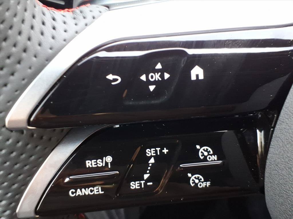 New 2026 Mercedes-Benz GLA 250 image 14