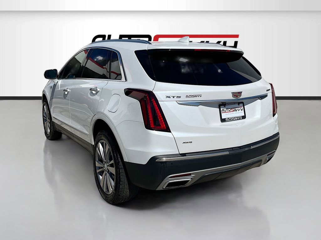 Used 2024 Cadillac XT5 Premium Luxury w/ LPO, Floor Liner Package AWD/4WD image 5