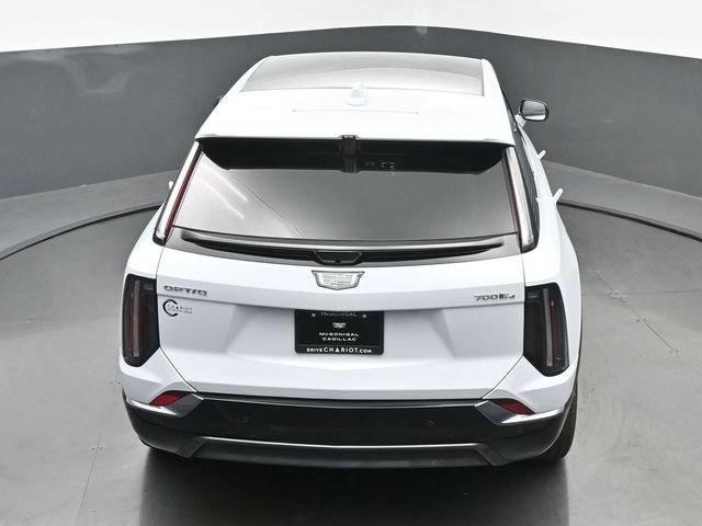 New 2026 Cadillac Optiq Sport 1 w/ LPO, Floor Liner Package AWD/4WD image 43