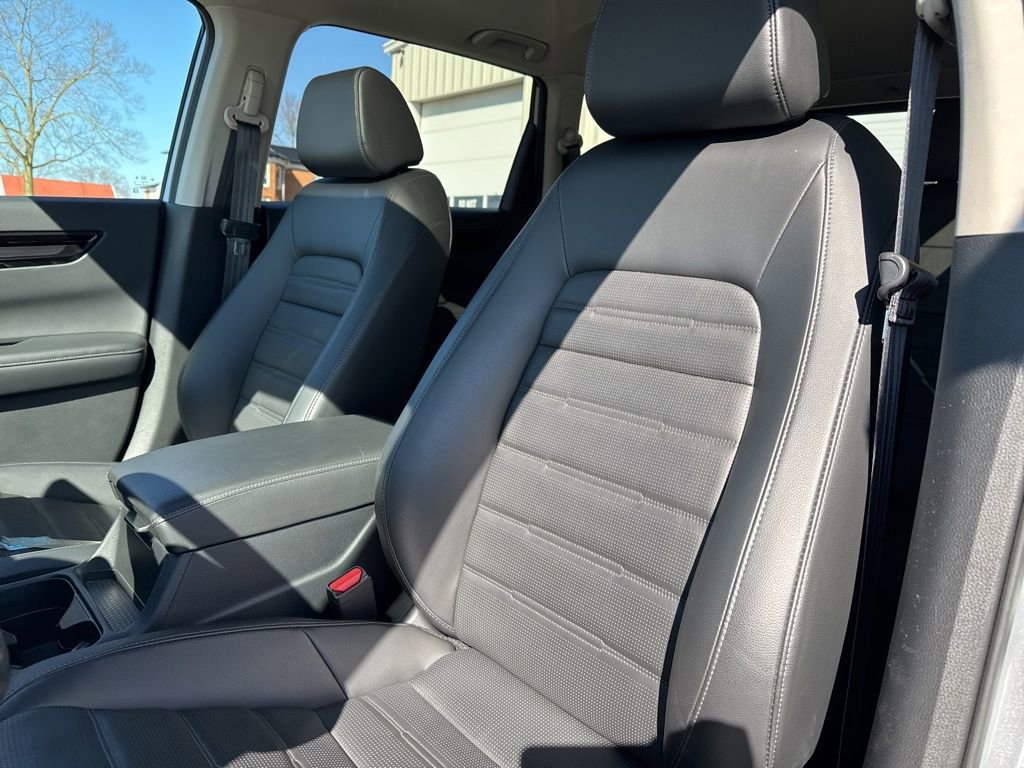 Used 2025 Honda CR-V EX-L image 30