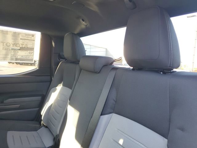 Used 2025 Toyota Tacoma TRD Off-Road image 29