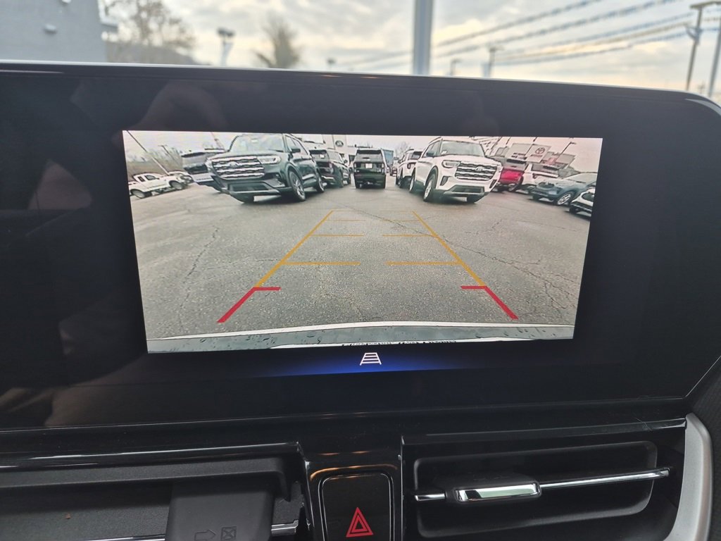 Used 2024 Chevrolet TrailBlazer LT w/ LT Cold Weather Package image 21