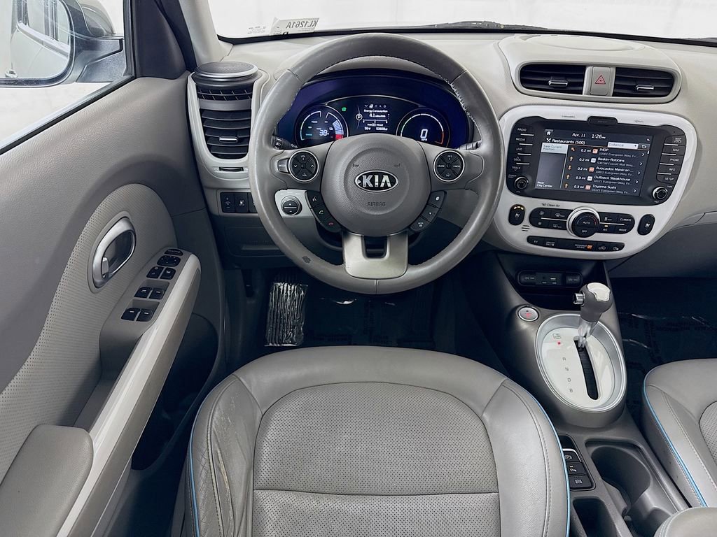Used 2016 Kia Soul EV + w/ Sun & Fun Package image 30