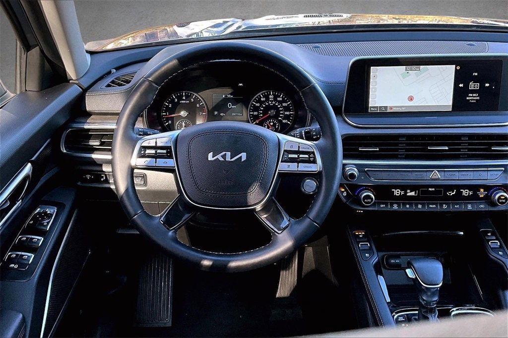 Used 2022 Kia Telluride EX w/ EX Premium Package image 8