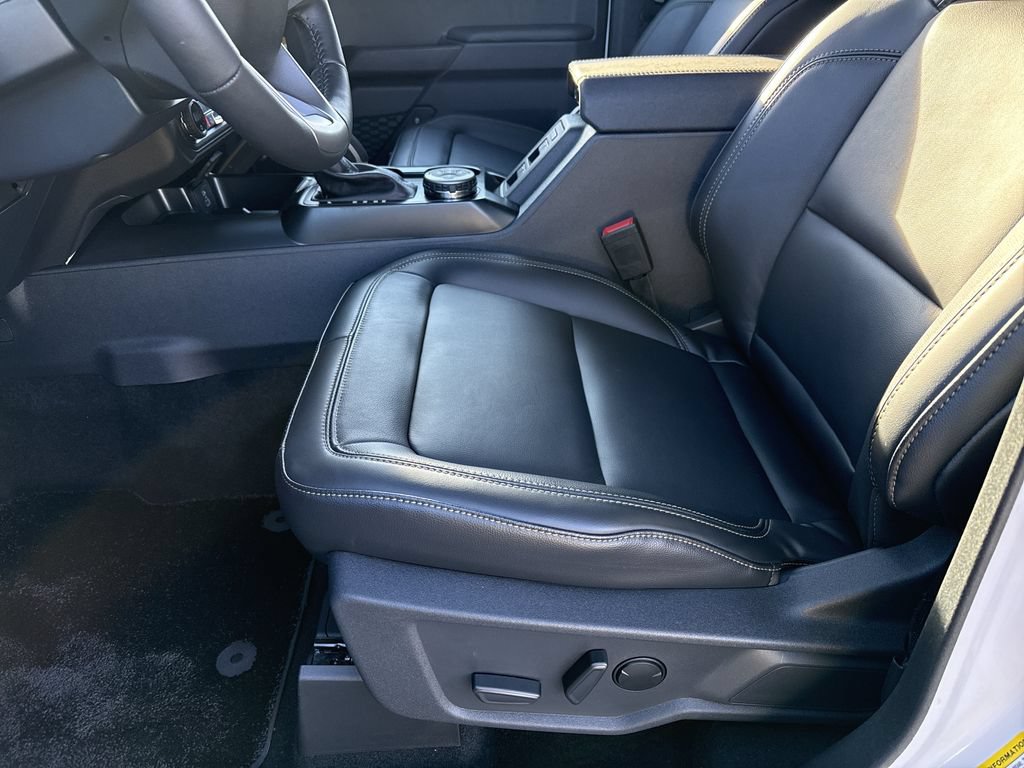 New 2025 Ford Bronco Badlands AWD/4WD image 9