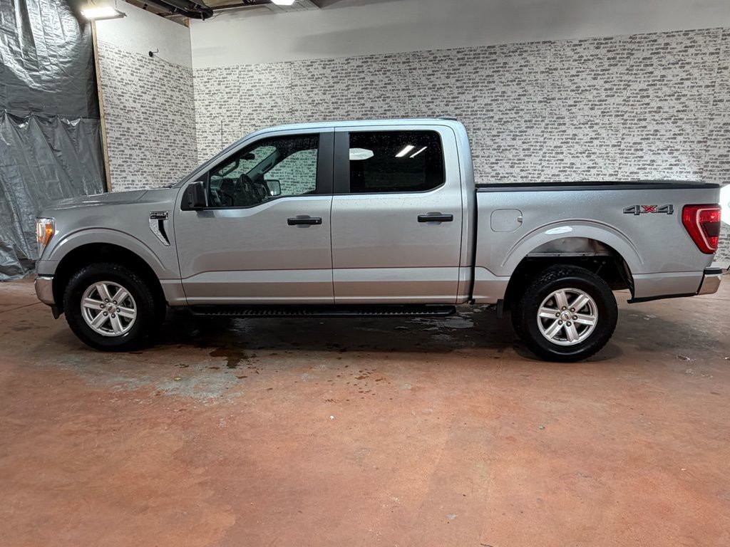 Used 2022 Ford F150 XLT w/ Trailer Tow Package image 4