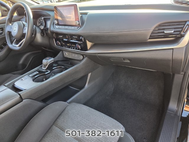 Used 2021 Nissan Rogue SV FWD image 16