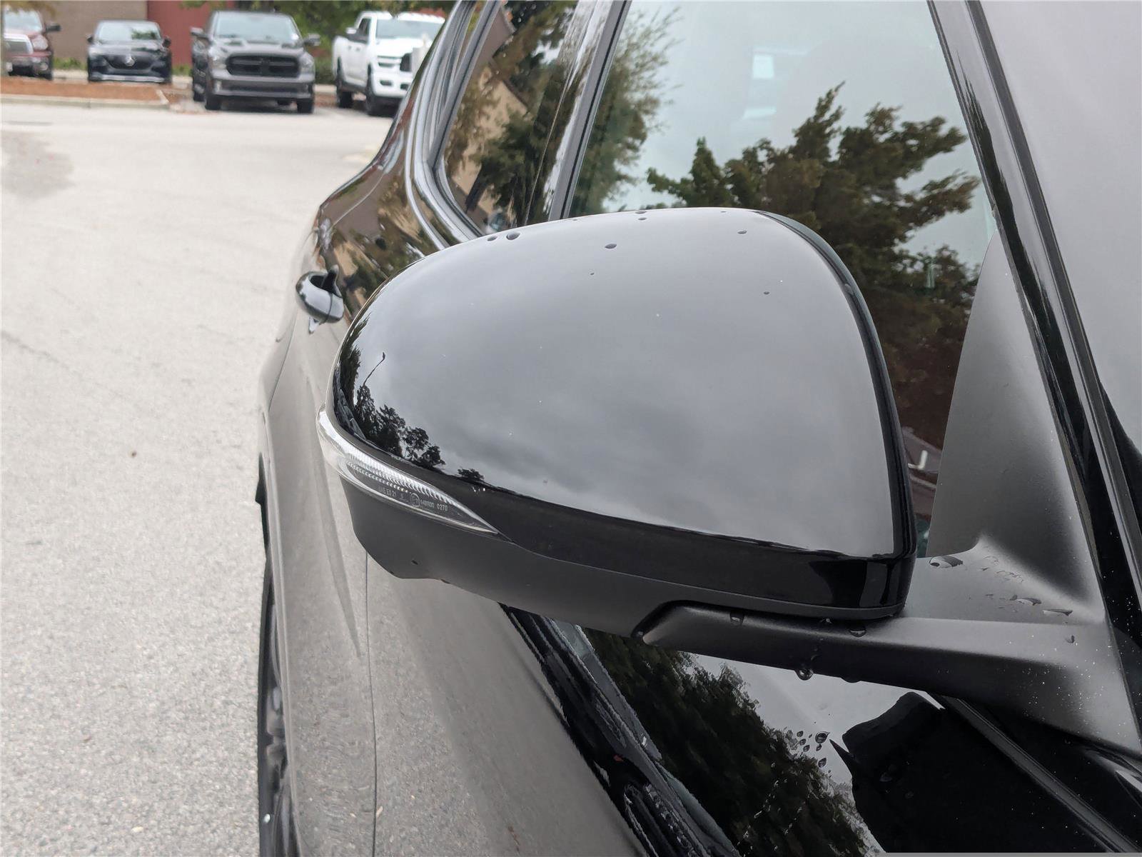 Used 2024 Dodge Hornet R/T Plus w/ Tech Pack Plus w/o Parking image 12