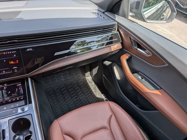 Used 2025 Audi Q8 Premium Plus AWD/4WD image 17