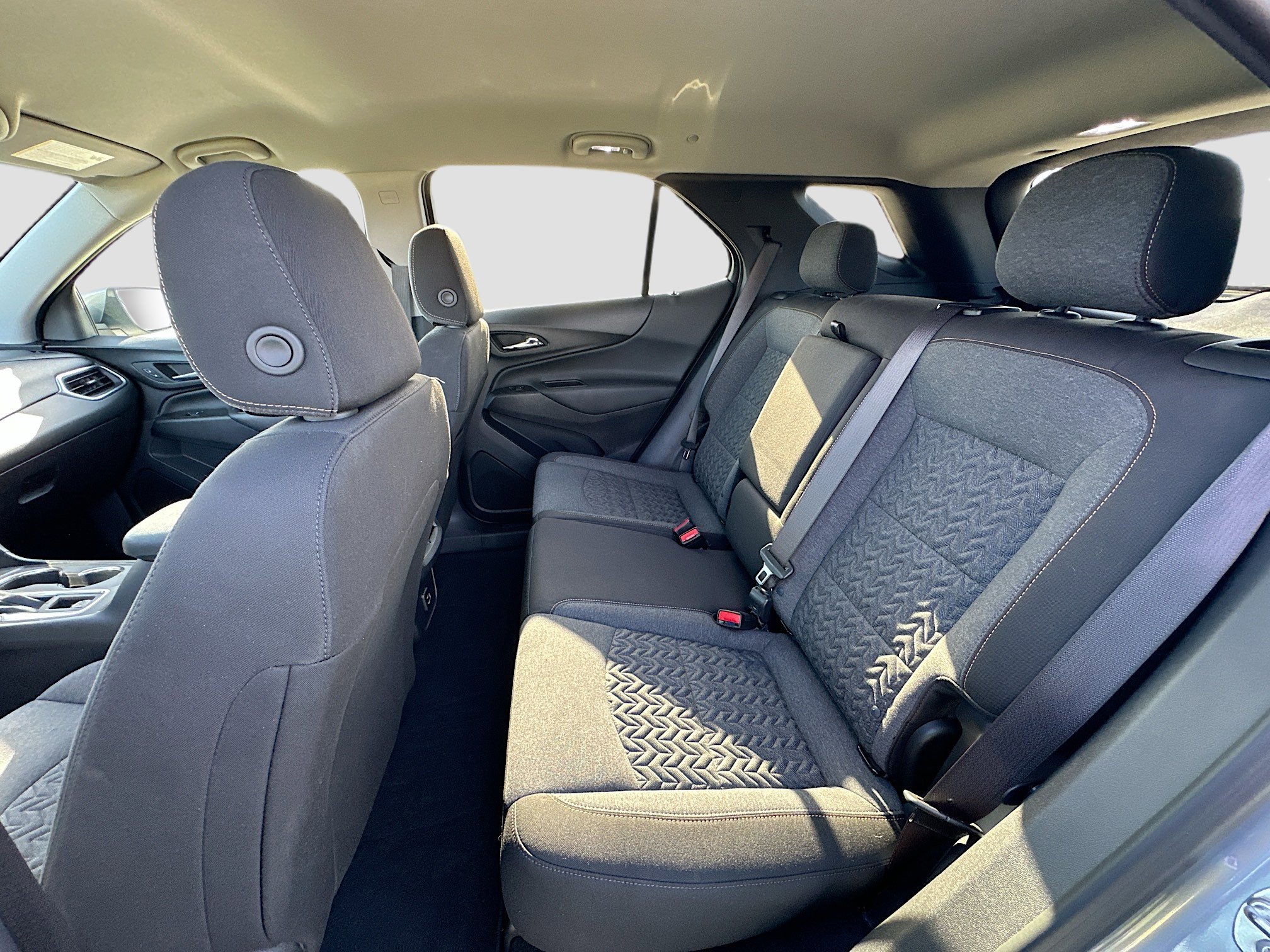 Used 2024 Chevrolet Equinox LT FWD image 22