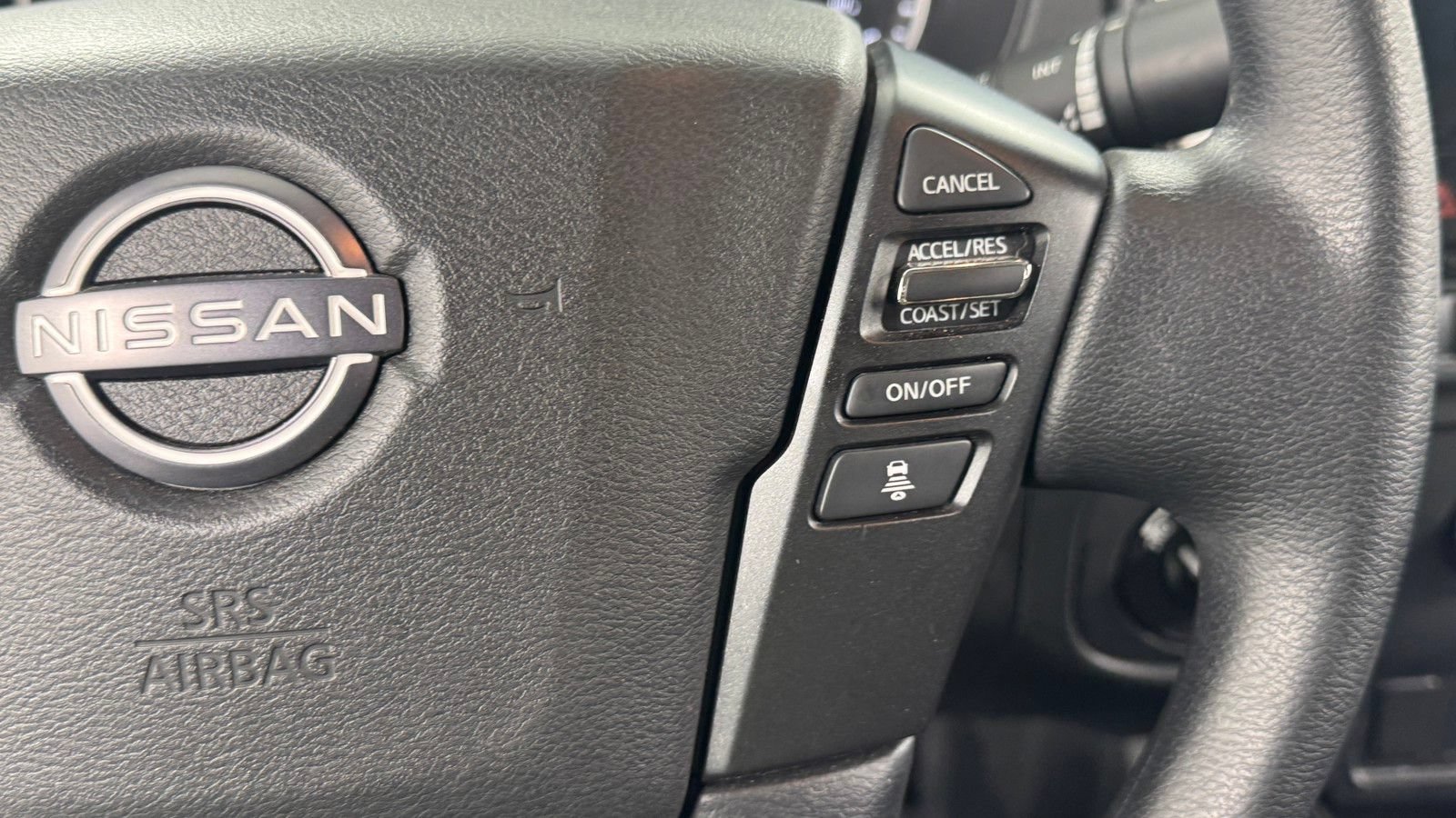 Certified 2025 Nissan Frontier SV AWD/4WD image 21