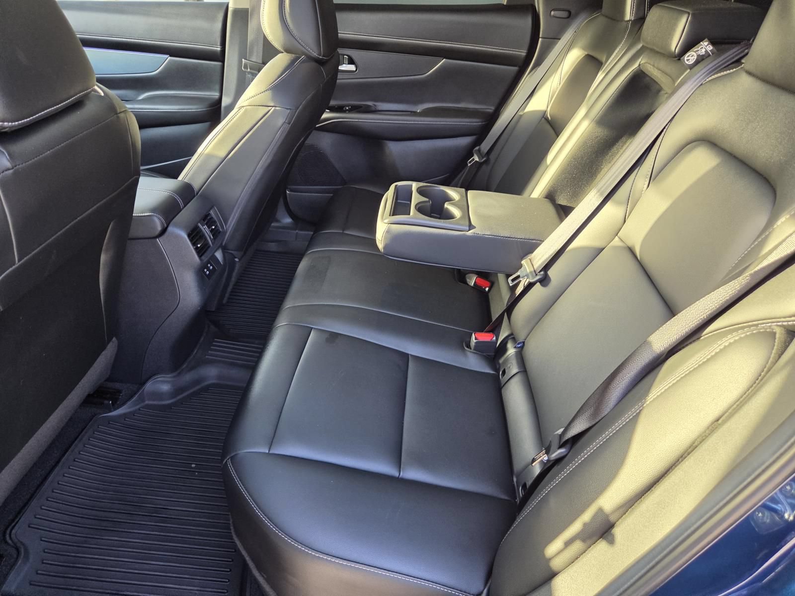 Used 2025 Nissan Murano SL AWD/4WD image 12