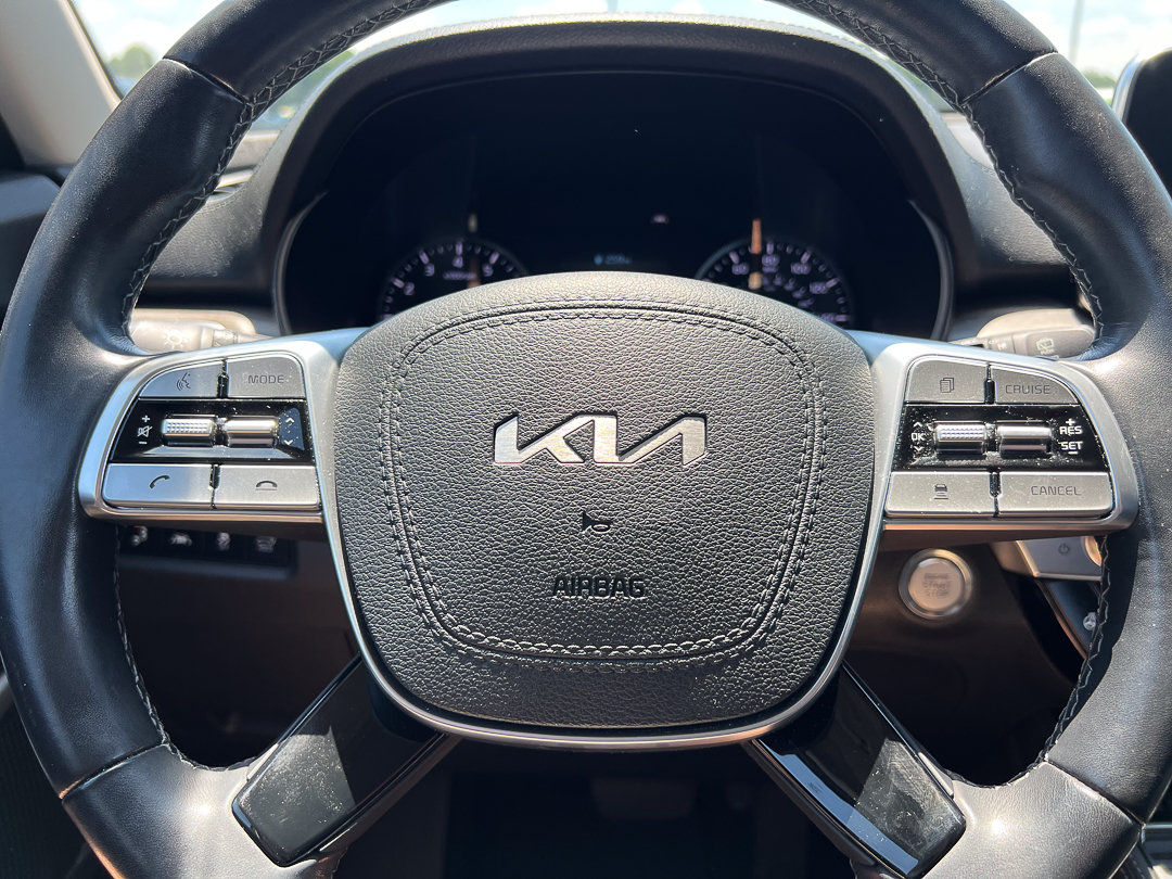 Used 2022 Kia Telluride EX w/ EX Premium Package AWD/4WD image 22