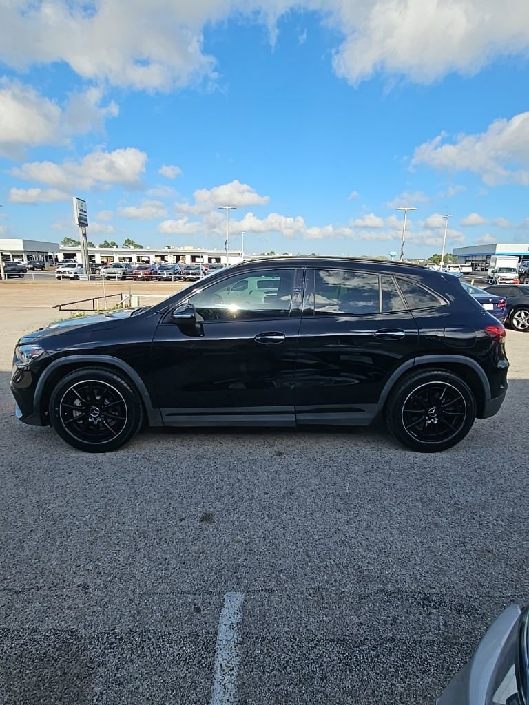 Used 2022 Mercedes-Benz GLA 35 AMG 4MATIC image 4