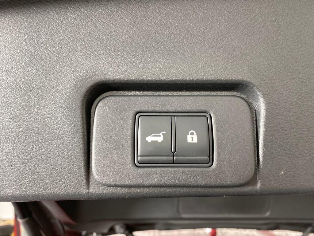 Used 2021 Nissan Rogue SL image 29