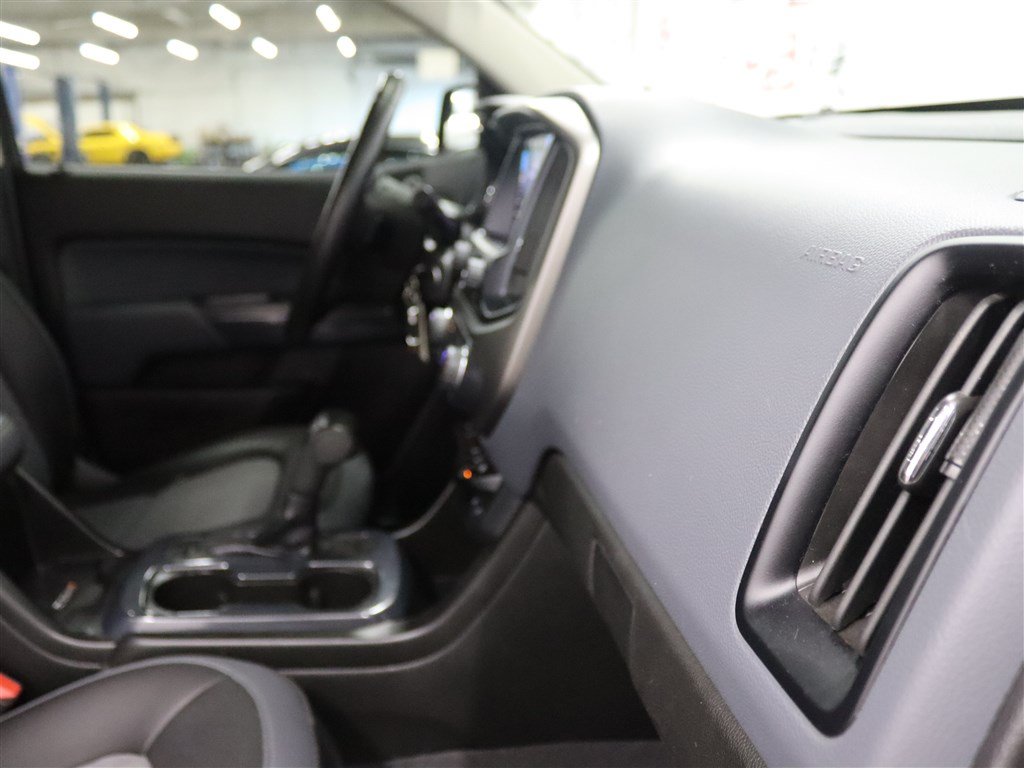 Used 2019 Chevrolet Colorado Z71 AWD/4WD image 28