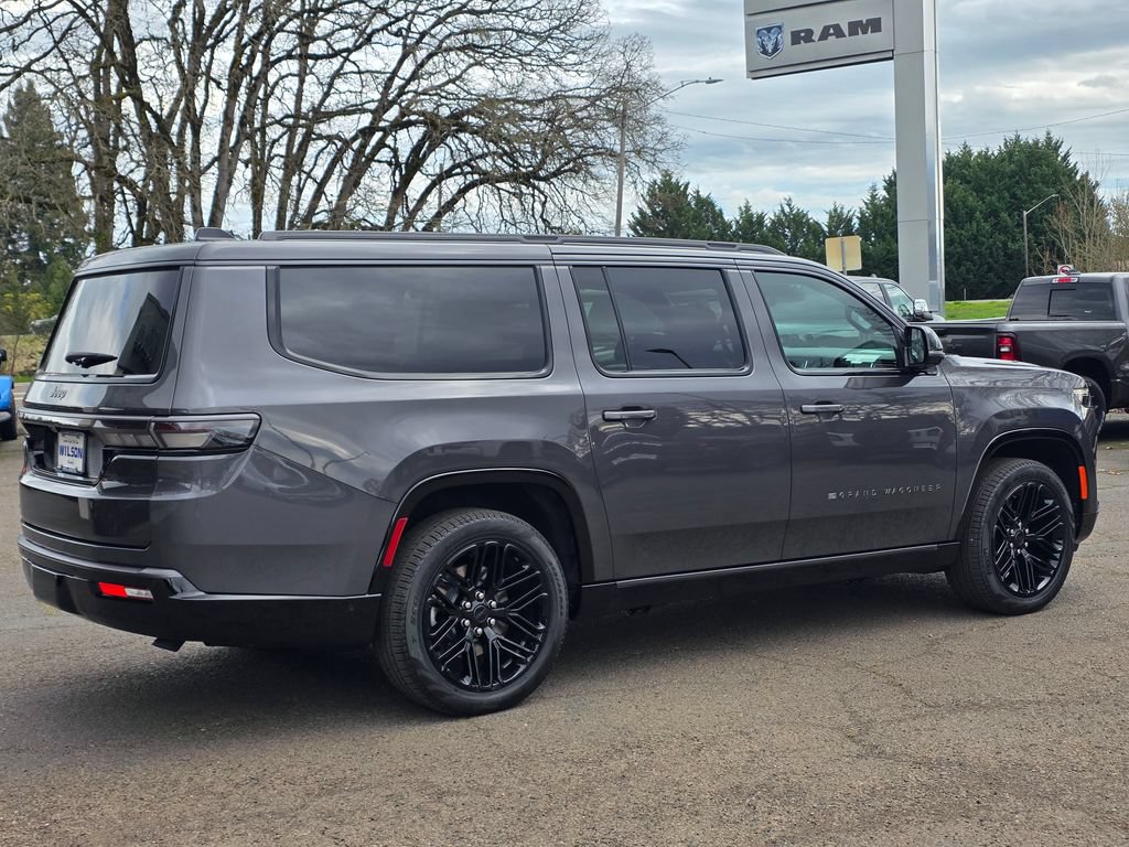 New 2026 Jeep Grand Wagoneer L Limited AWD/4WD image 38