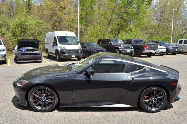 Used 2023 Nissan Z w/ Floor Mat Package (L93) RWD image 5