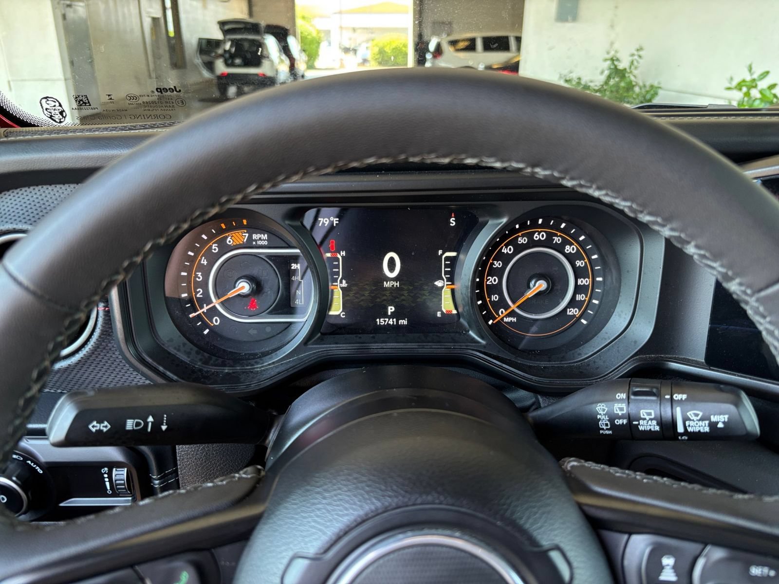 Used 2025 Jeep Wrangler Unlimited Rubicon AWD/4WD image 39