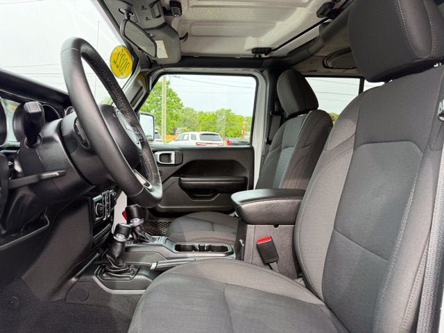 Certified 2022 Jeep Gladiator Sport AWD/4WD image 7