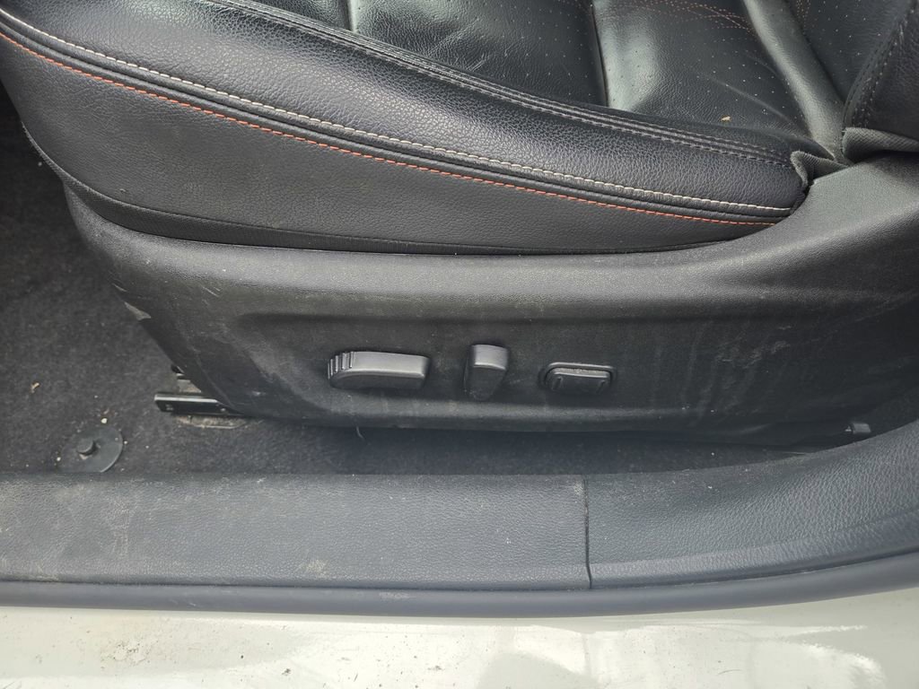 Used 2023 Nissan Altima 2.5 SR w/ SR Premium Package FWD image 13