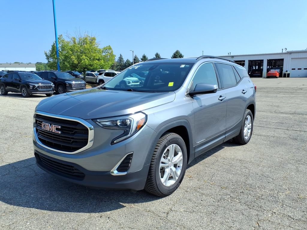 Used 2020 GMC Terrain SLE w/ Driver Convenience Package AWD/4WD video 3