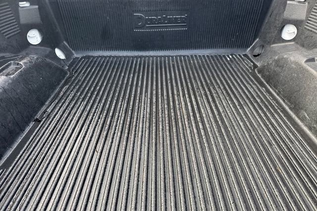 Used 2024 GMC Sierra 1500 SLT image 17