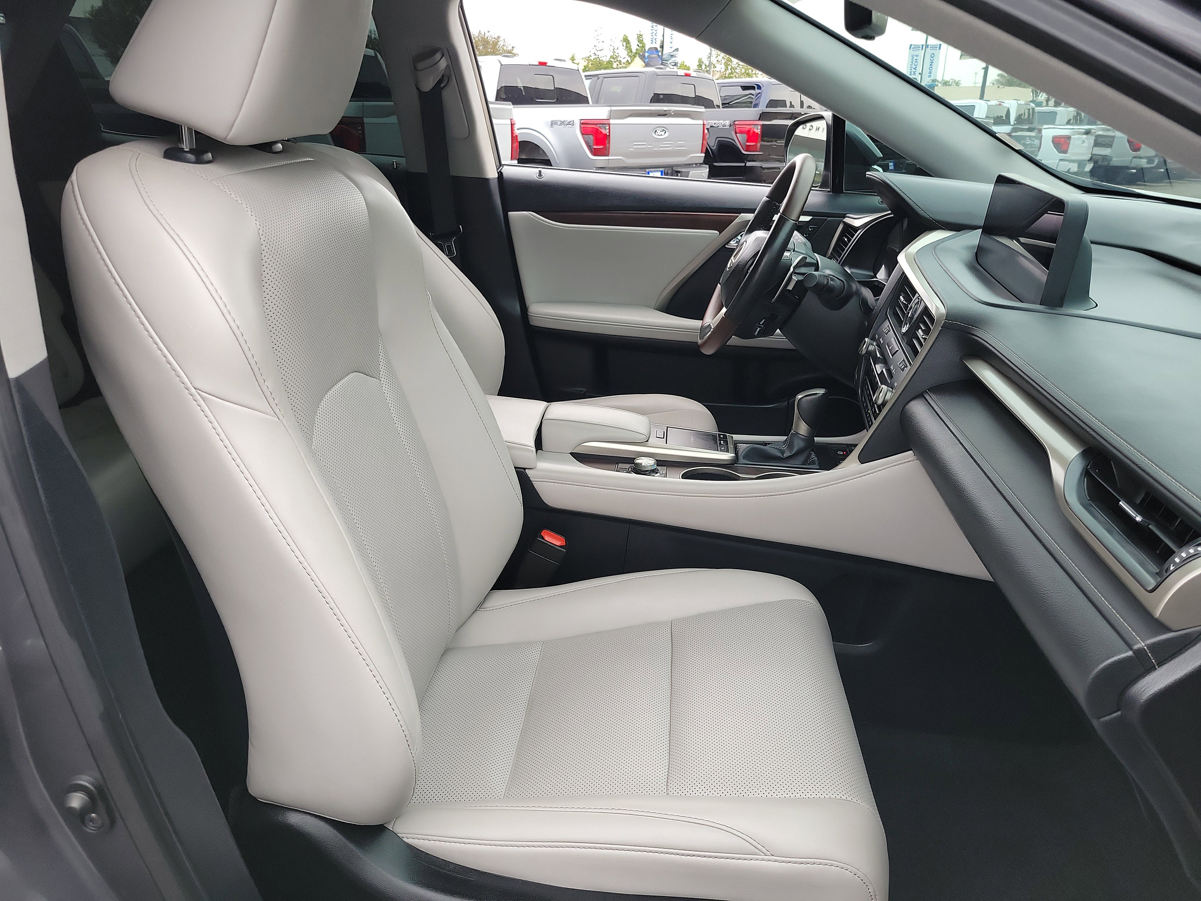 Used 2020 Lexus RX 350 FWD w/ Premium Package image 20