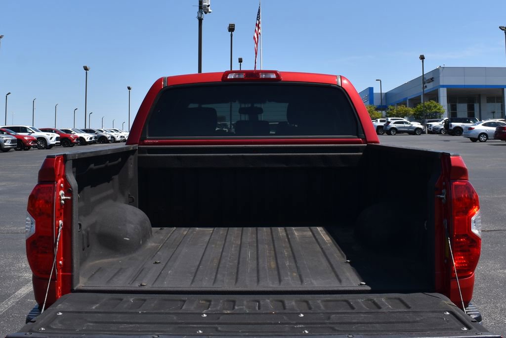 Used 2017 Toyota Tundra SR5 w/ SR5 Upgrade Package RWD image 10