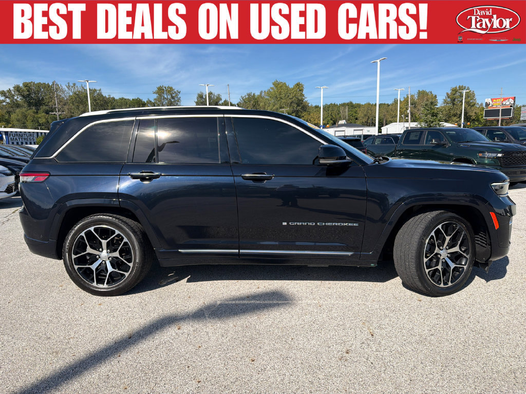 Used 2022 Jeep Grand Cherokee Summit AWD/4WD image 2
