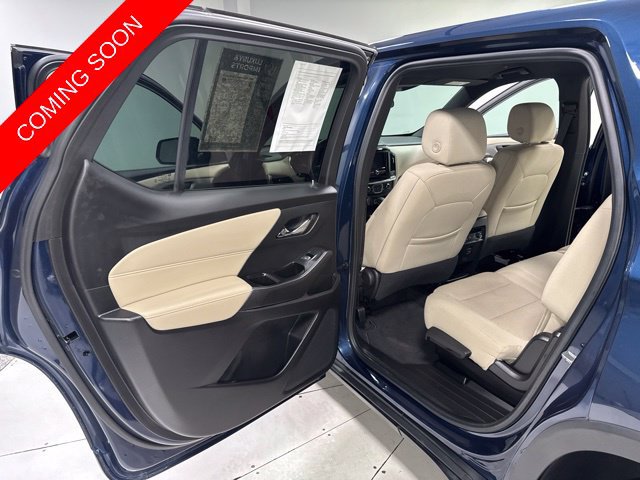 Used 2023 Chevrolet Traverse LS AWD/4WD image 13