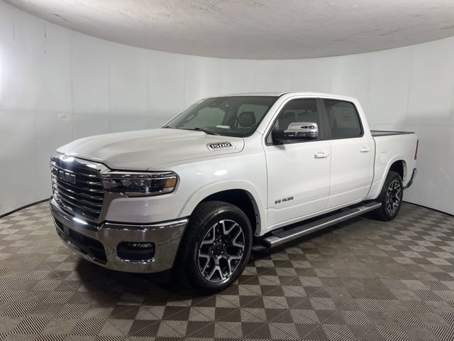 New 2026 RAM 1500 Laramie AWD/4WD image 1