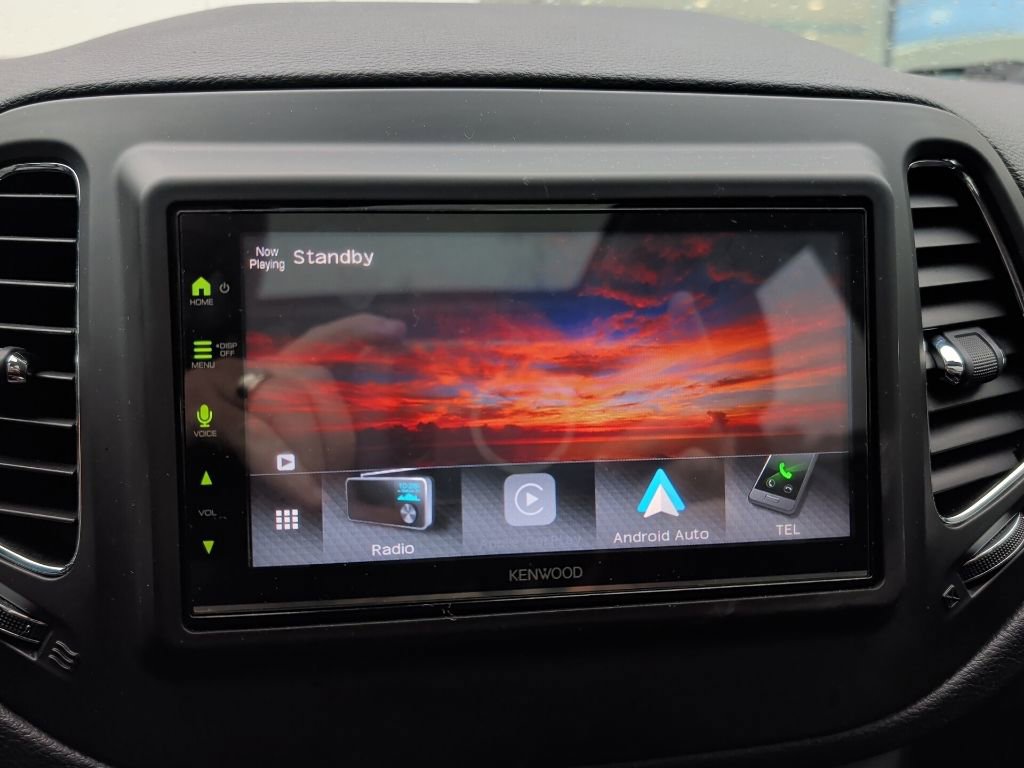 Used 2018 Jeep Compass Trailhawk w/ Leather Interior Group AWD/4WD image 9