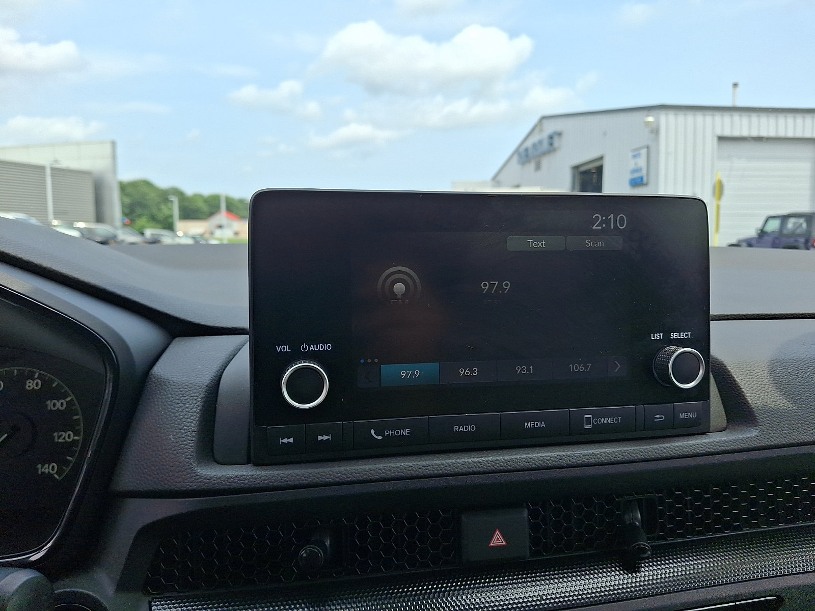 Used 2024 Honda CR-V EX image 16