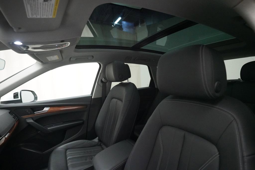 Certified 2023 Audi Q5 Premium w/ Convenience Package AWD/4WD image 33