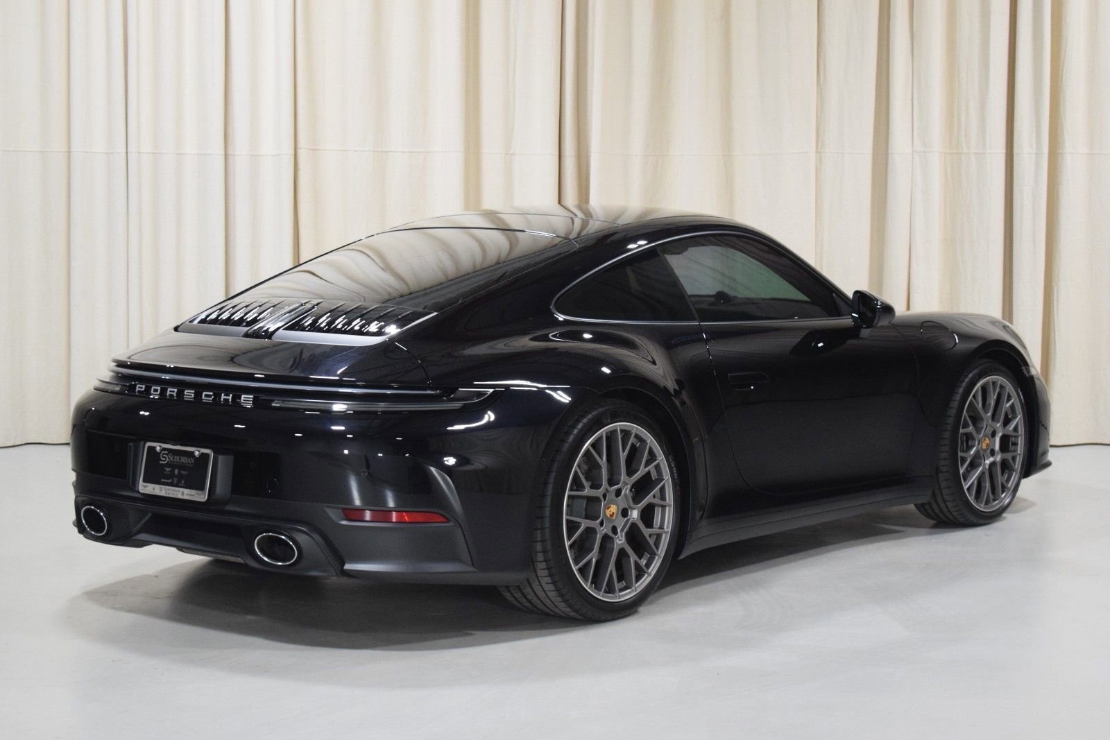 Used 2026 Porsche 911 Carrera RWD image 9