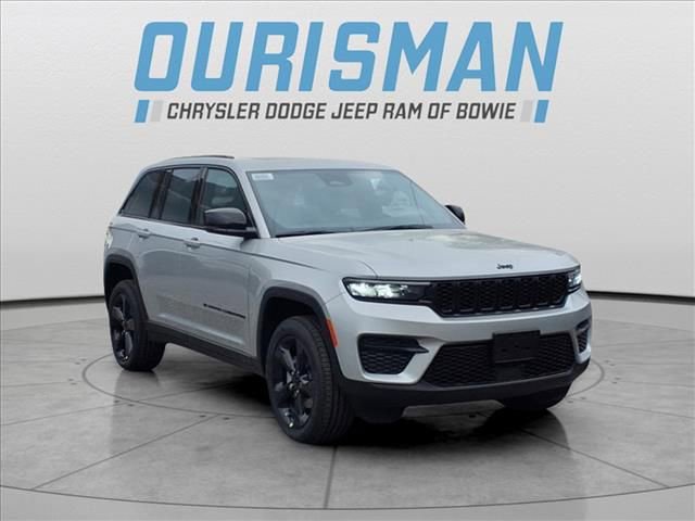 New 2025 Jeep Grand Cherokee Altitude