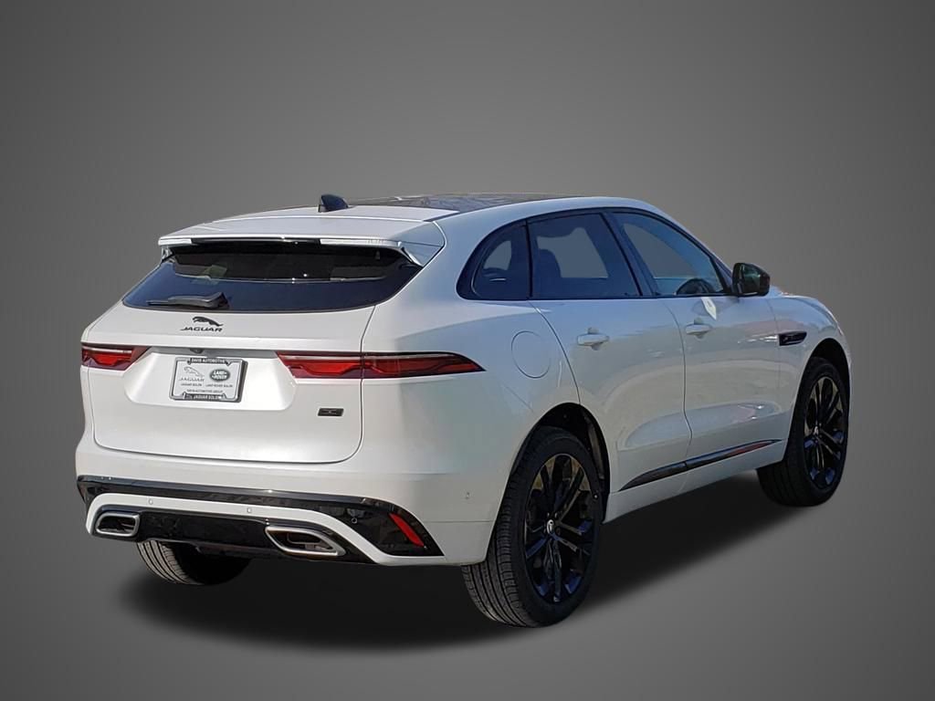 New 2026 Jaguar F-PACE R-Dynamic S image 5