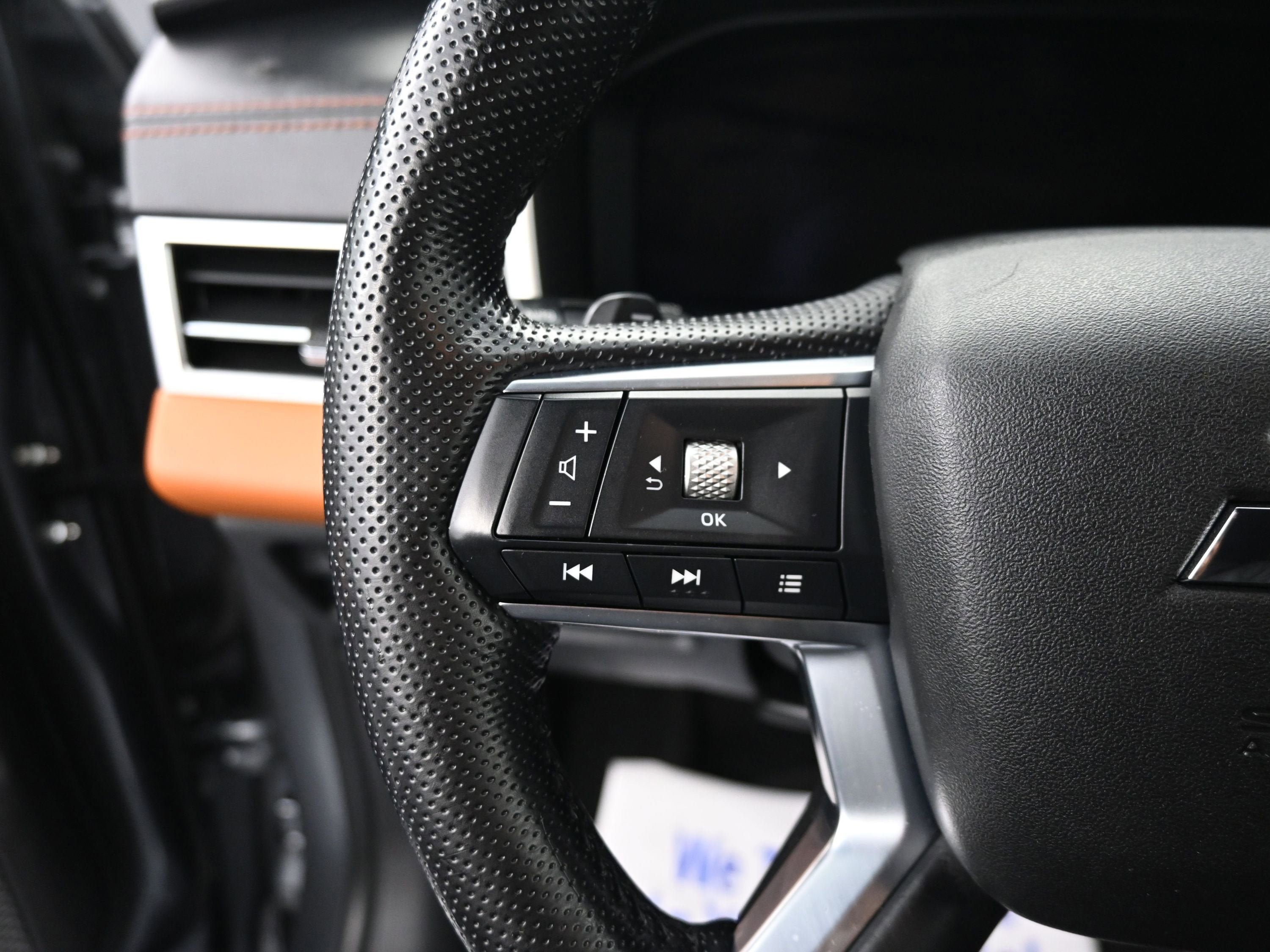 Used 2022 Mitsubishi Outlander SEL image 12