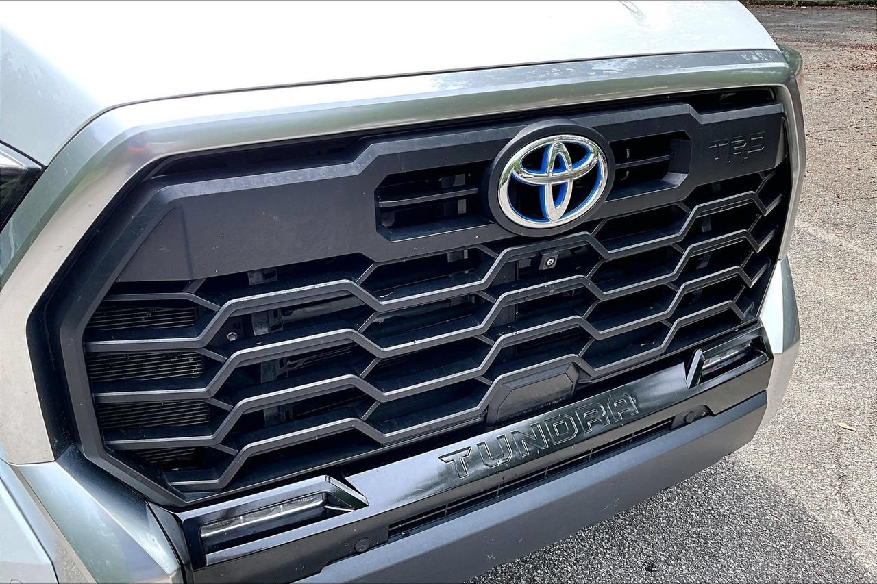 Used 2022 Toyota Tundra Limited w/ TRD Off-Road Package AWD/4WD image 32