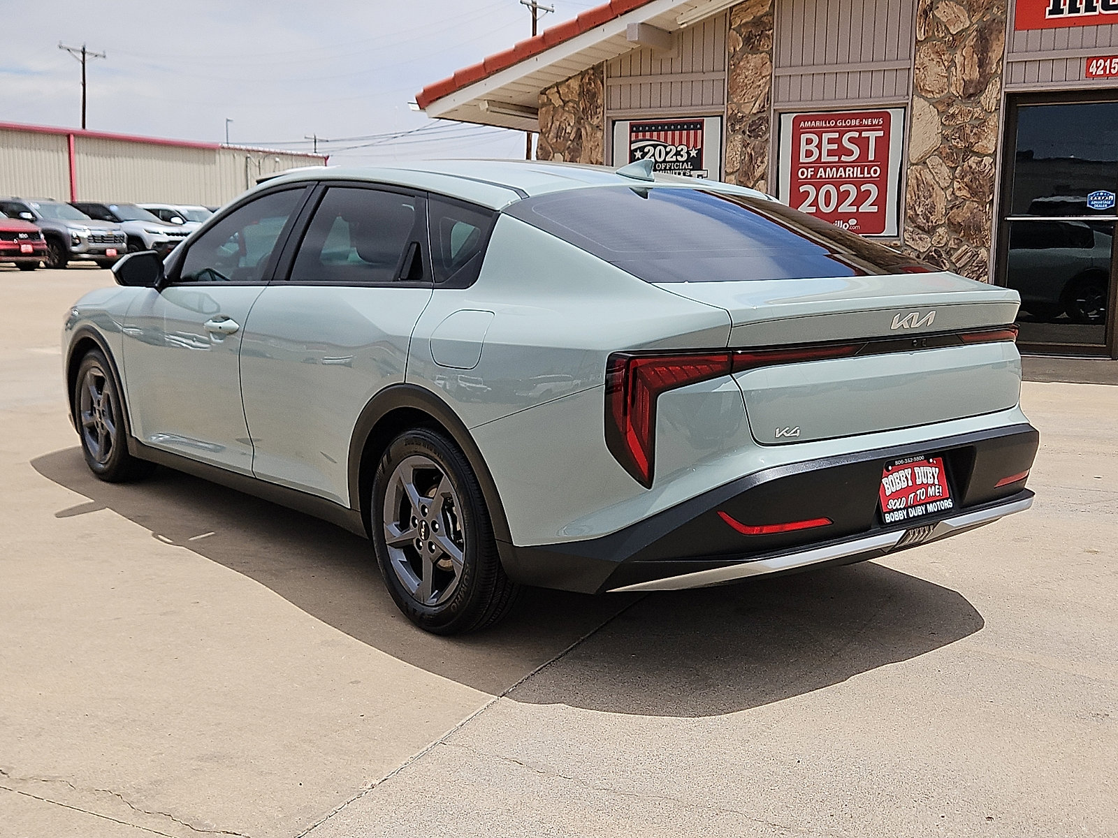 Used 2025 Kia K4 FWD image 2