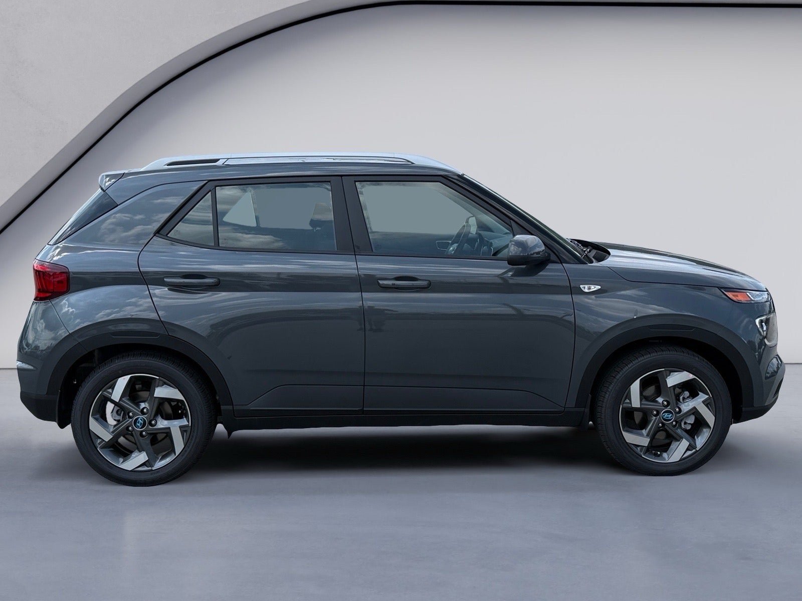 New 2026 Hyundai Venue SEL FWD image 6