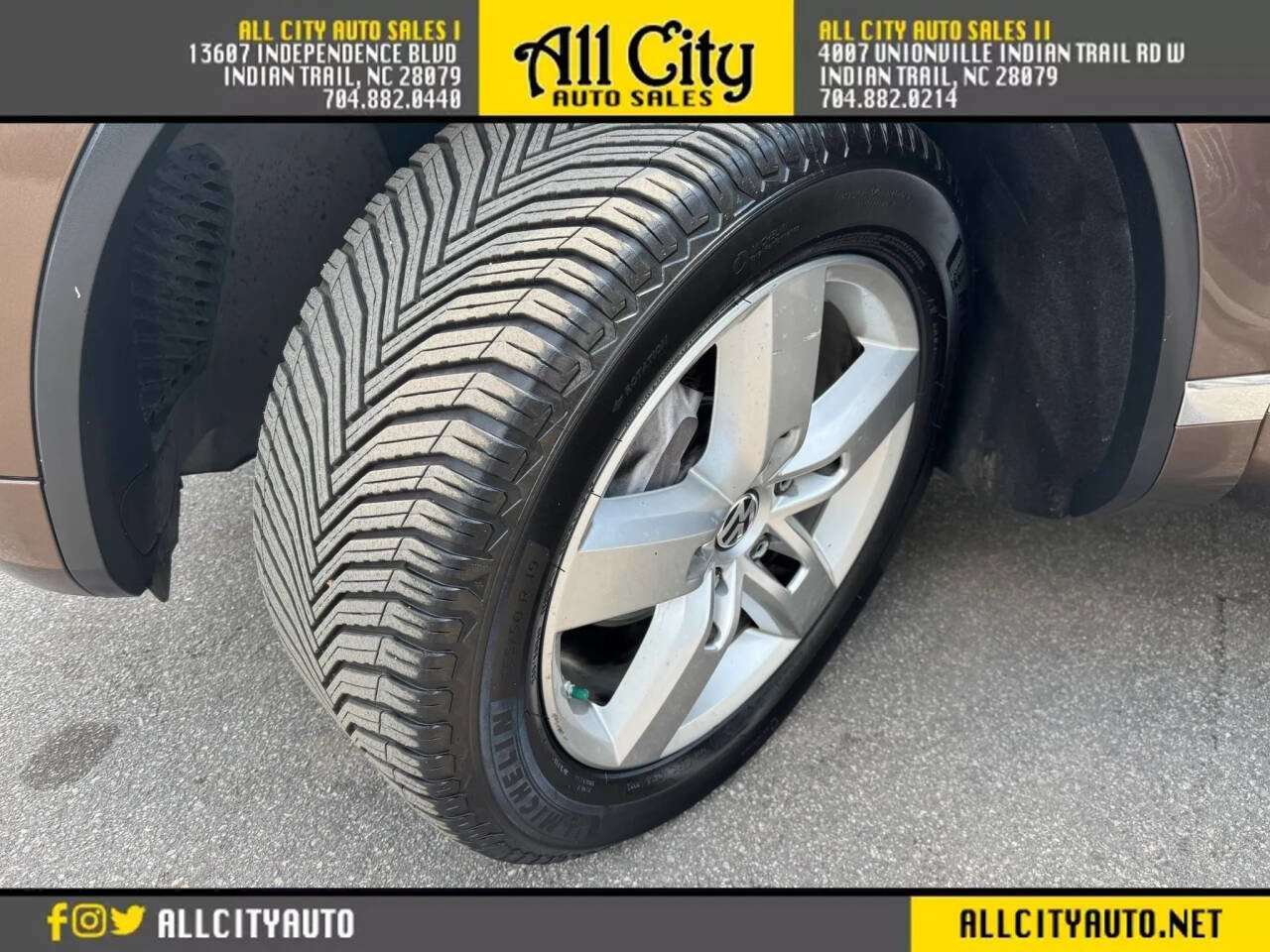 Used 2014 Volkswagen Touareg TDI AWD/4WD image 13