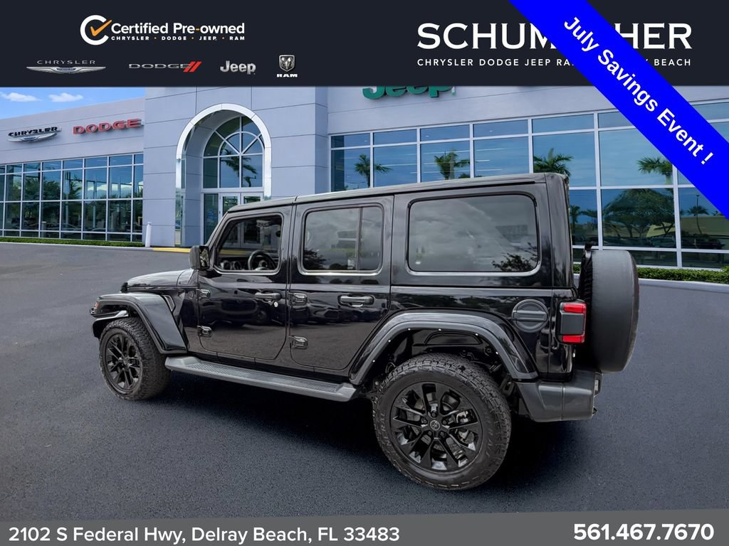 Used 2021 Jeep Wrangler Unlimited Sahara AWD/4WD image 5